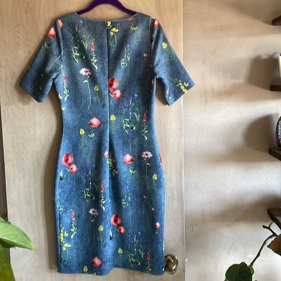 Margaret O’Leary Dress Blue Floral Quilted Sheath Dress Sz8 (M) - Picture 5 of 12